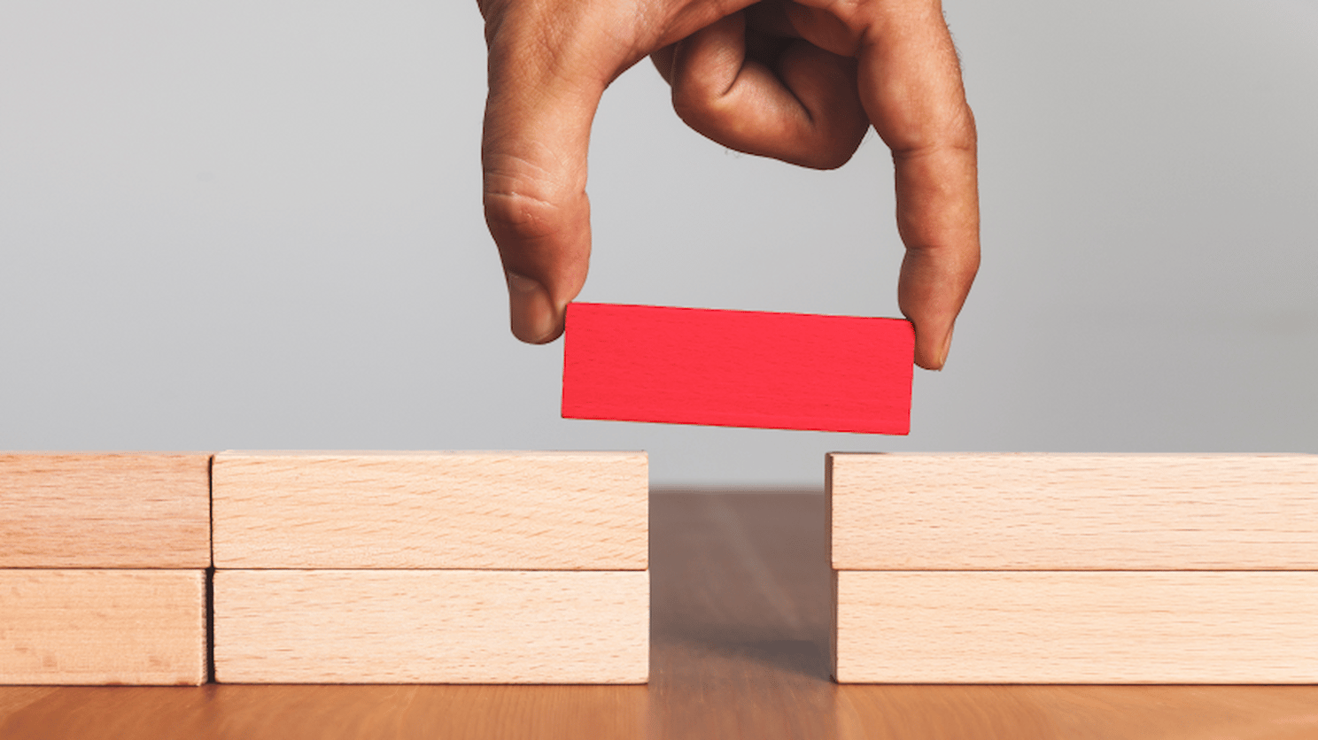 How to close the cloud skills gap (1)-1